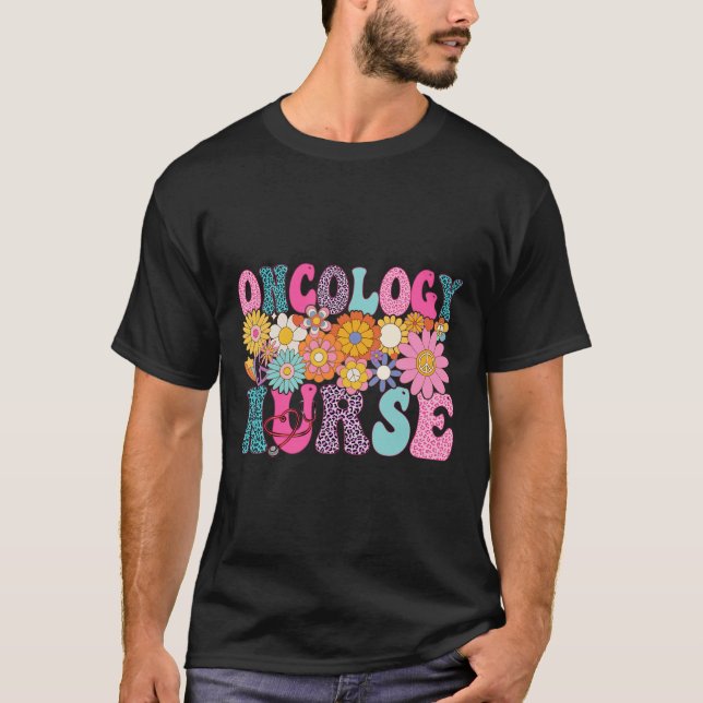 Onkologi Sjuksköterskans veckodag Groovy- utvärder T Shirt (Framsida)