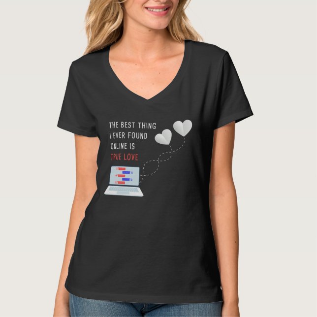 Online Dating Couples Relationship Valentineu2019s T Shirt (Framsida)