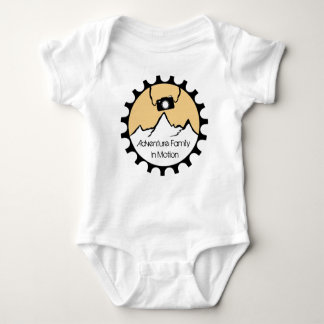 Onsie äventyrfamilj i rörelse tee shirt