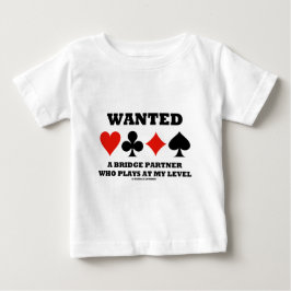 Önskade en överbryggapartner som leker på mitt t-shirt