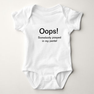 Oops! Någon pooped i min byxor! Ett biet T Shirt