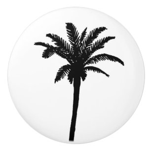 Öpalmträdsilhouette i svartvitt knopp