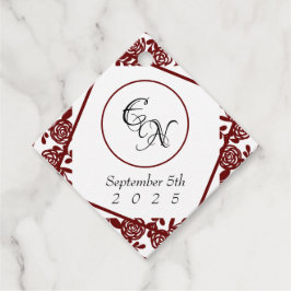 Open Work Monogram White-Burgundy Bröllop Gåvor Etiketter