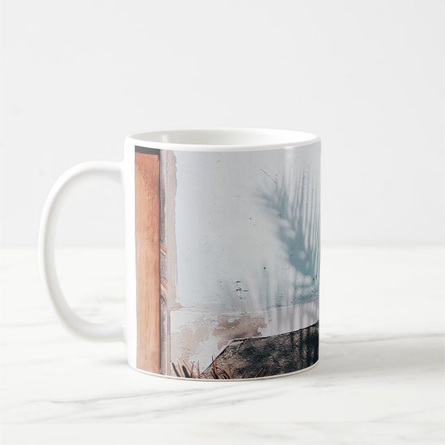 OPENED BLUE LOUVERED WINDOWS KAFFEMUGG (Vänster)