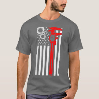 Operatör med Flagga CNC Maskin T Shirt