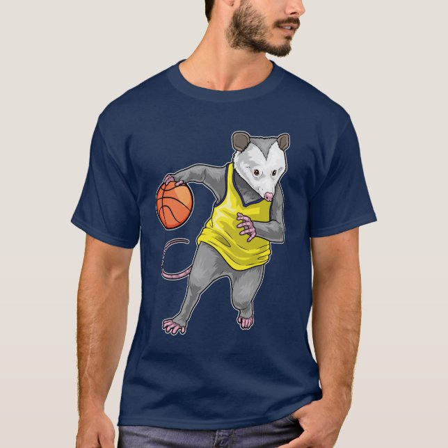 Opossum Basketball player Basketball Sports T Shirt (Framsida)