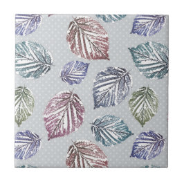 Öppna löv på lätt grått-bakgrund kakelplatta