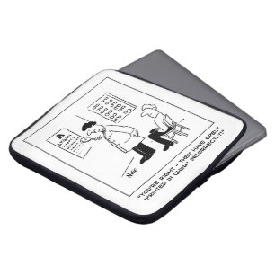 Optiker kontrollerar stavning på optiska väggdiagr laptop sleeve
