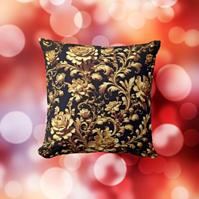 Opulent Black and Guld Blommigt Baroque Kudde (Skapare uppladdad)