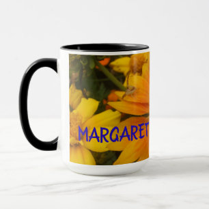 Orangar och citroner av bladblomma med krökspets mugg