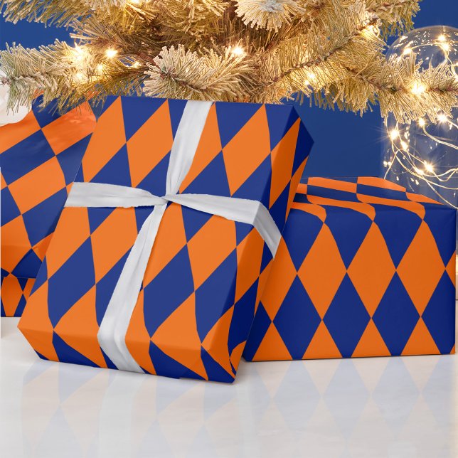 Orange and Blue Harlequin Checkered Design  Presentpapper (Skapare uppladdad)