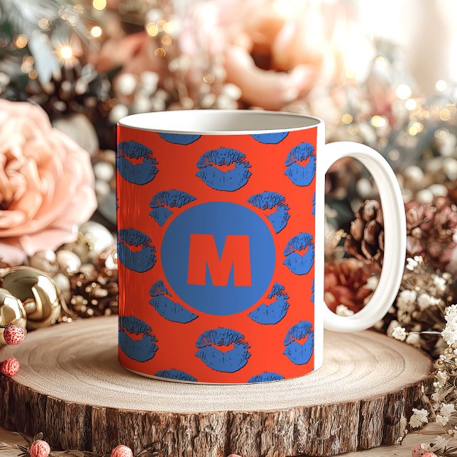 Orange and Blue XOXO Kissing Lips Personalized Kaffemugg (Skapare uppladdad)