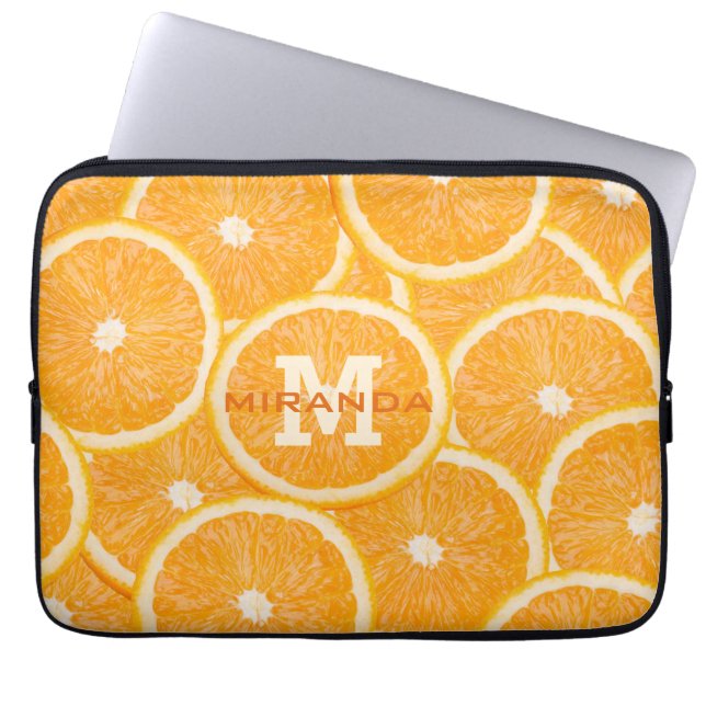 Orange anpassningsbar monogram laptop sleeve (Framsidan)
