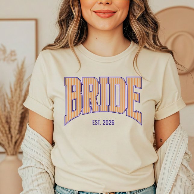 Orange + Beige Randig Navy Brud T-Shirt (Personalize with names, dates, locations or events.)