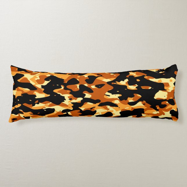 Orange Black Camo Body Pillow Kroppskudde (Framsidan)