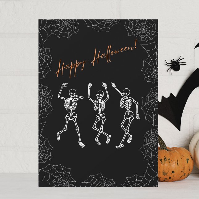 Orange Black White Dancing Skeletons Halloween Julkort (Skapare uppladdad)