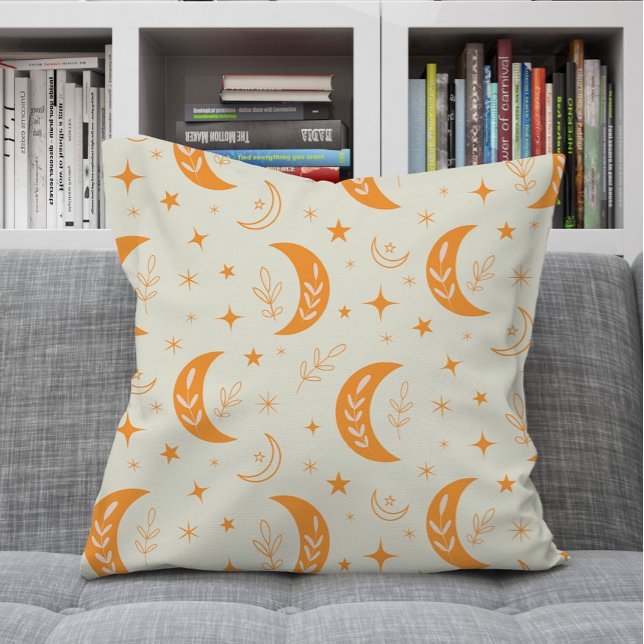 Orange Boho-måne och stjärnmönster   Kudde (Skapare uppladdad)