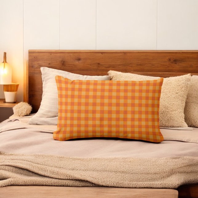 Orange Buffalo Play Helgdag Lumbarkudde (Skapare uppladdad)