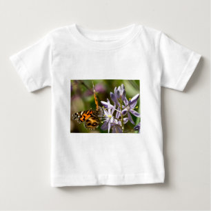 Orange Butterfly på Vild Hyacinth Apparatur & Gift T-shirt