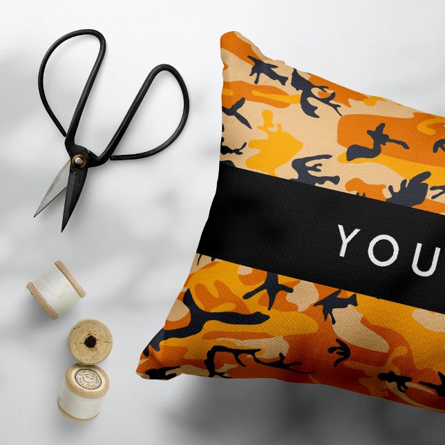 Orange Camouflage Ditt namn anpassar Prydnadskudde (Skapare uppladdad)