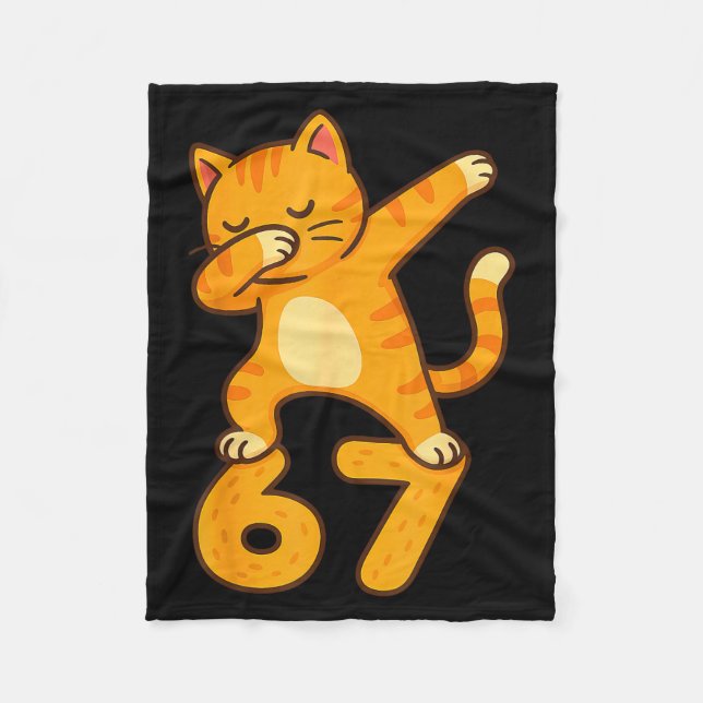 Orange Cat Dabbing Funny 67 Six Seven Meme  Fleecefilt (Framsidan)