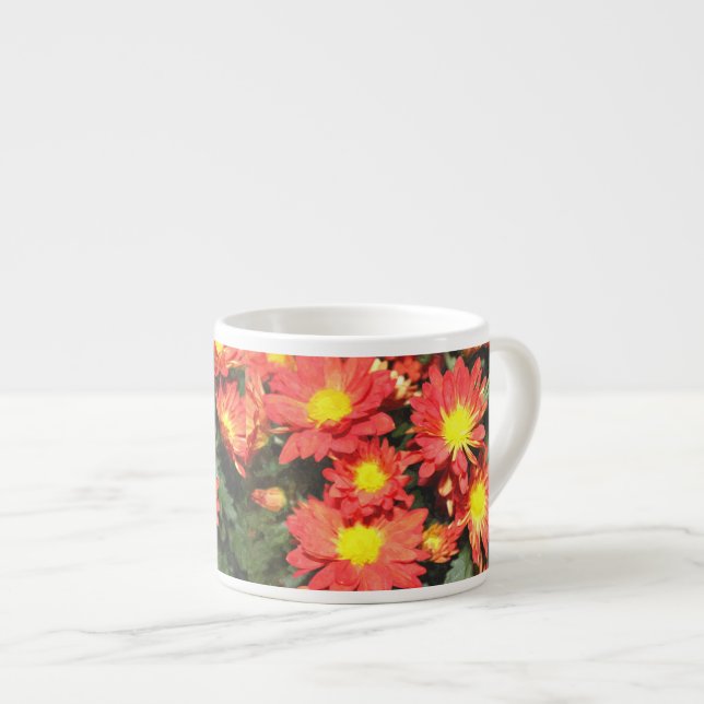 Orange färg daisy blommor. Chrysanthemum. Espressomugg (Framsida höger)