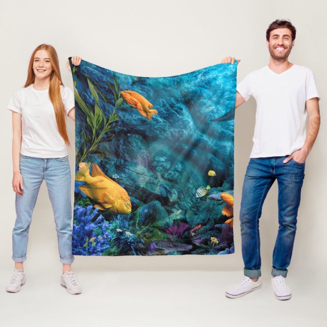 ORANGE FISH BLUE OCEAN FLEECE BLANKET (På plats)