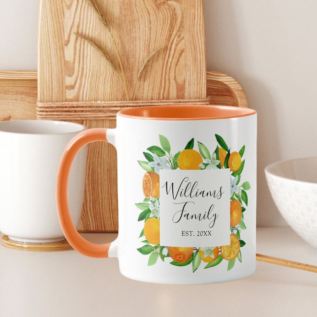 Orange frukter och blommor sommar blommande botani mugg (In situ)