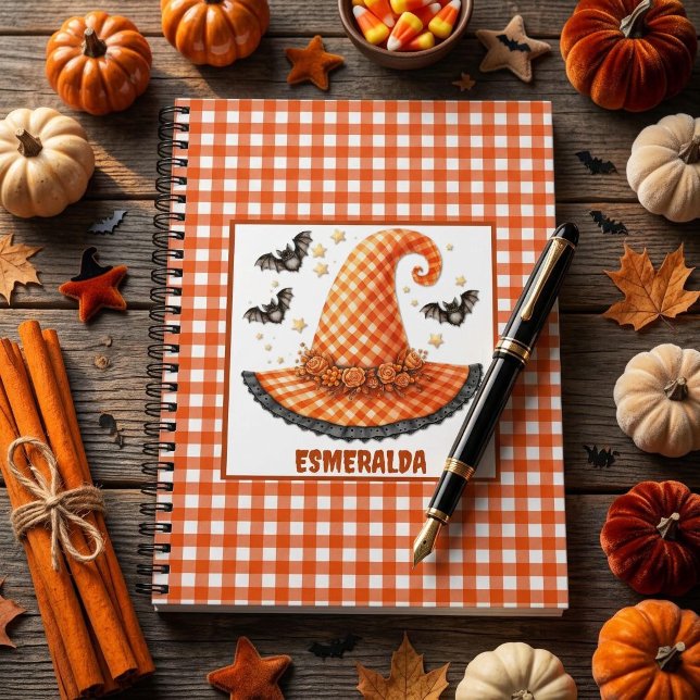 Orange Gingham Halloween Häxa Hatt & Fladdermössor Anteckningsbok (Skapare uppladdad)