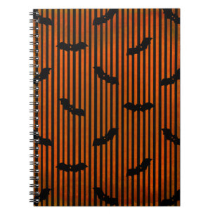 Orange Halloween-Fladdermöss Anteckningsbok Med Spiral