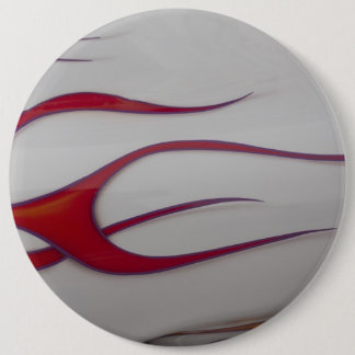 orange hotrod flammar på vit knapp