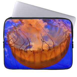 Orange Jellyfish Bärbar Datorfodral Ocean Tech F
