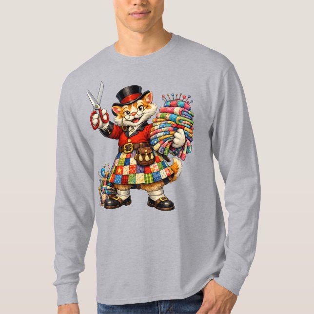 Orange katt som bär en t-shirt med lappad kilt (Framsida)