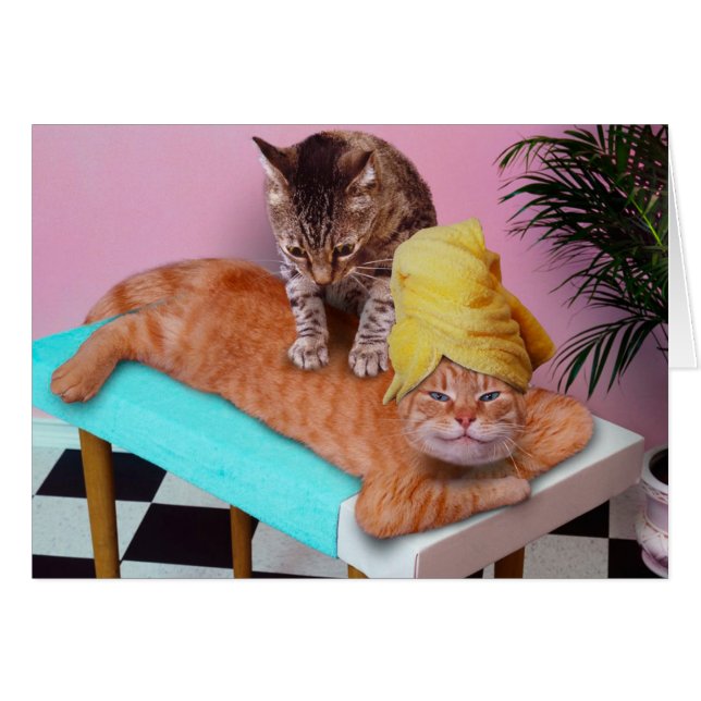 Orange katt som utsätts för massage av en katt hälsningskort (Framsidan Horizontal)