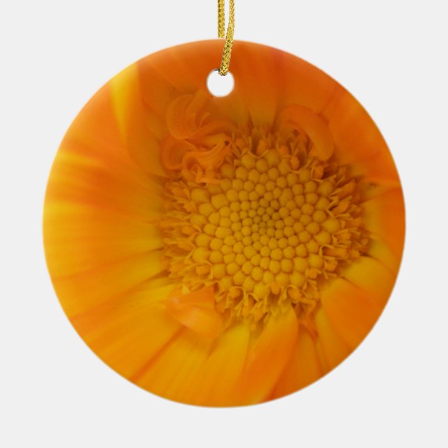 Orange Marigold Makro Anpassad Födelsedag Julgransprydnad Keramik (Framsidan)