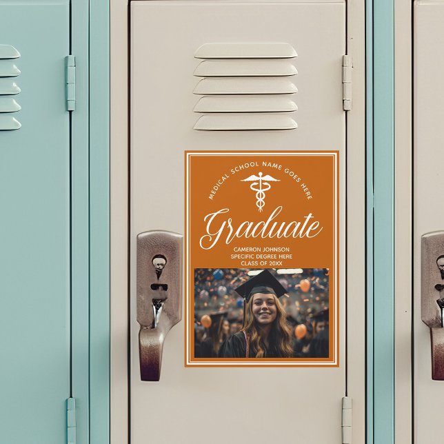 Orange Medical School Photo Studenten Magnet Card (Skapare uppladdad)