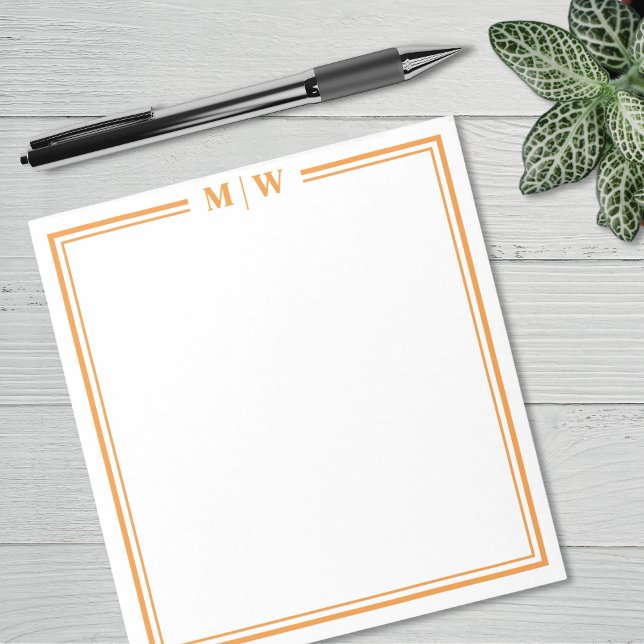 Orange Minimalistisk Monogram Anteckningsblock (Orange Minimalist Monogram Notepad)