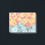 Orange och blå drömmar post-it block<br><div class="desc">Foto av färglös orange och blå drömmar. Bild av Adiel lo,  wikicommons.</div>