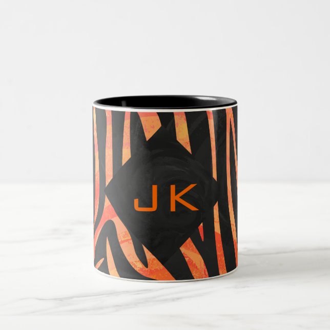 Orange och Black Zebra Monogram Två-Tonad Mugg (Center)