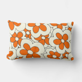 Orange och blomning i hand plockade lumbarkudde