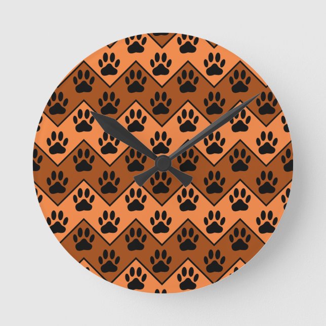 Orange och brun skorv med Hund Mönster Rund Klocka (Framsida)