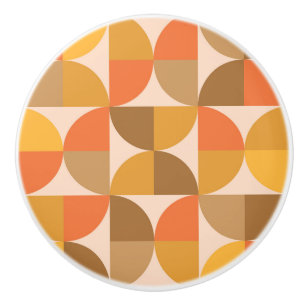 Orange och bruna halvcirklar i mitten av århundrad knopp