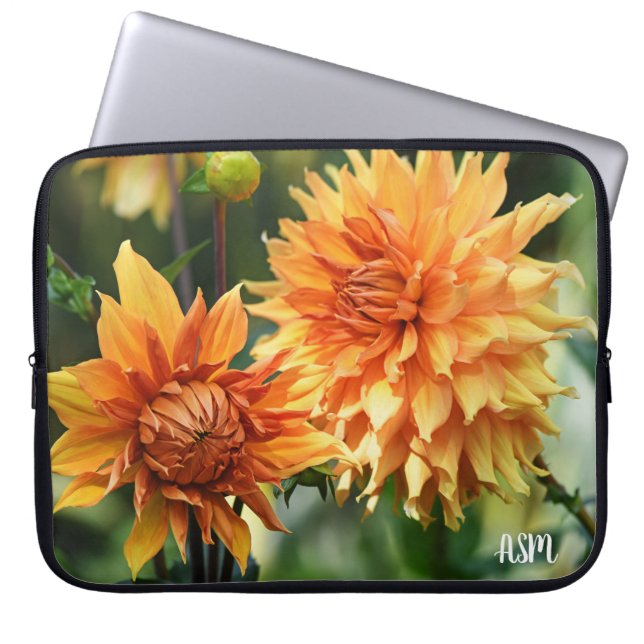 Orange och Gult Dahlia Garden Flowers Monogram Laptop Fodral (Framsidan)