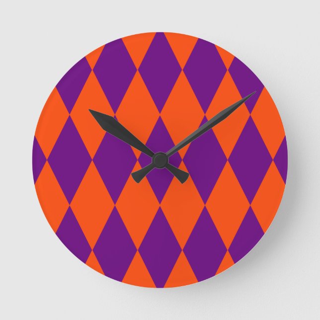 Orange och lila Harlekinrutig design  Rund Klocka (Framsida)