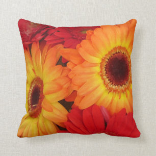 Orange och röda Gerber daisy Kudde