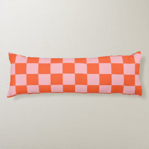 Orange och Rosa Checkboard Mönster Kroppskudde