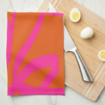 Orange och Rosa i den moderna Abstrakten Linjer Kökshandduk<br><div class="desc">Abstraktens penseldrag - abstraktens former i bränd orange och shock rosa.</div>