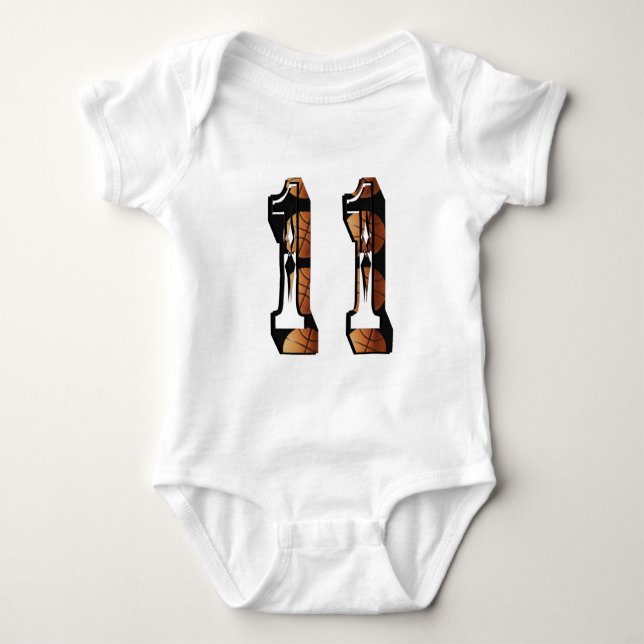 Orange och svart basket nummer 11, t shirt (Framsida)