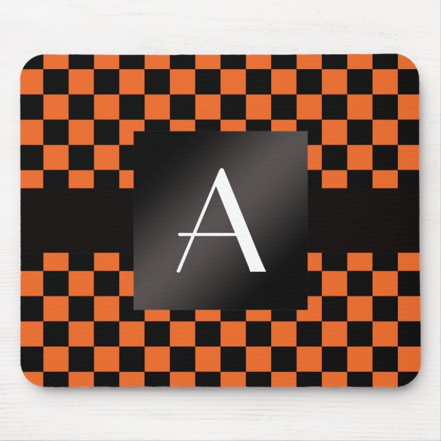Orange och svart checkers för Monogram Musmatta (Framsidan)