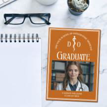 Orange Osteopatisk Medicinsk School Studenten Phot